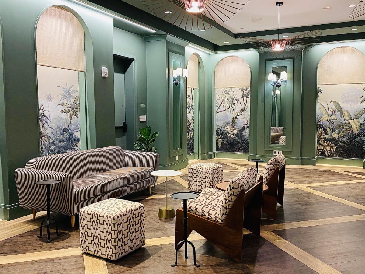 Hotel Virgin 4*
